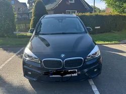 Schwarz Gebraucht 2016 BMW 218 Gran Tourer Advantage Van / Kleinbus | 11.500 € (Fairer Preis)