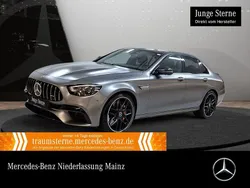 Grau Gebraucht 2021 Mercedes E63 AMG AMG Limousine | 92.990 €