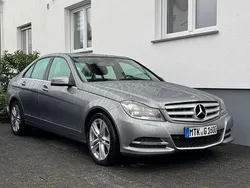 Grau Gebraucht 2012 Mercedes C180 Avantgarde Limousine | 12.400 € (Fairer Preis)