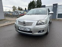 Silber Gebraucht 2007 Toyota Avensis Sol Kleinwagen | 5.999 € (Teuer)
