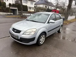 Silber Gebraucht 2006 Kia Rio 2 Limousine | 800 € (Superpreis)