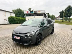 Grau Gebraucht 2017 Citroën Grand C4 Picasso Feel Van / Kleinbus | 7.950 € (Superpreis)