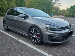 Grau Gebraucht 2016 VW Golf VII GTD Limousine | 17.500 € (Fairer Preis)