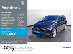 Deep black perleffekt Gebraucht 2024 VW Touran Highline Van / Kleinbus | 34.930 € (Fairer Preis)