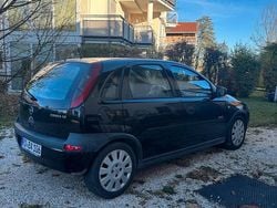 Schwarz Gebraucht 2004 Opel Corsa Elegance Kleinwagen | 1.300 € (Fairer Preis)