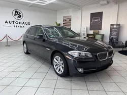 Schwarz Gebraucht 2013 BMW 520 Sport Line Kombi | 13.970 € (Fairer Preis)