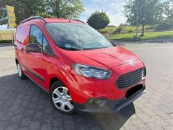 Rot Gebraucht 2019 Ford Transit Trend Van / Kleinbus | 6.999 €
