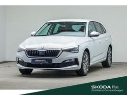 Weiß Gebraucht 2021 Skoda Scala Clever Kleinwagen | 20.449 € (Fairer Preis)