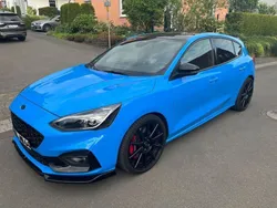 Nitroblau Gebraucht 2022 Ford Focus ST Limousine | 25.800 € (Fairer Preis)
