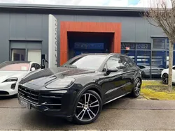 Schwarz Gebraucht 2024 Porsche Cayenne Sport SUV | 117.500 € (Etwas zu teuer)