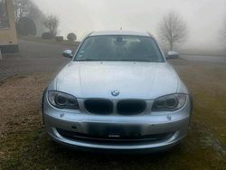 Silber Gebraucht 2009 BMW 118 Kleinwagen | 1.800 € (Superpreis)