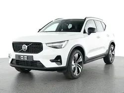 Weiss Gebraucht 2025 Volvo XC40 Plus SUV | 40.490 € (Fairer Preis)