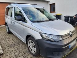 Silber Gebraucht 2024 VW Caddy Style Van / Kleinbus | 31.800 € (Guter Preis)