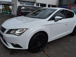 Weiß Gebraucht 2014 Seat Leon Reference Limousine | 8.500 € (Fairer Preis)
