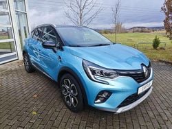 Aquamarin blau+blackpearlschw Gebraucht 2020 Renault Captur Intens SUV | 19.990 € (Etwas zu teuer)