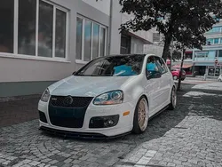 Weiß Gebraucht 2009 VW Golf VI GTI Limousine | 12.500 €