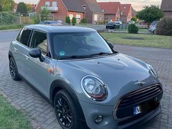 Grau Gebraucht 2016 Mini Cooper Kleinwagen | 10.900 € (Guter Preis)