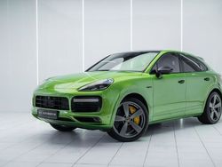 Grün Gebraucht 2022 Porsche Cayenne Coupe Turbo S E-Hybrid Coupé | 171.585 €