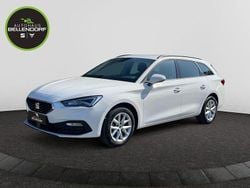Weiß Gebraucht 2022 Seat Leon Style Kombi | 20.940 € (Guter Preis)