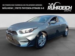 Grau Gebraucht 2024 Kia Ceed Vision Kleinwagen | 23.890 € (Fairer Preis)