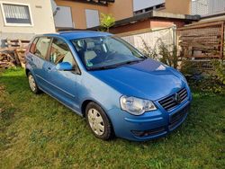 Blau Gebraucht 2006 VW Polo Kleinwagen | 2.600 €