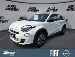 Weiß Gebraucht 2024 Fiat 600 Style SUV | 23.989 € (Fairer Preis)