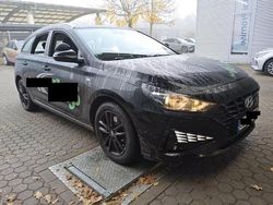 Schwarz Gebraucht 2022 Hyundai i30 Select Kombi | 10.999 € (Guter Preis)
