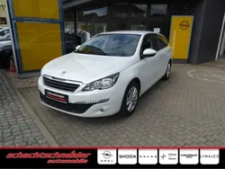 Weiß Gebraucht 2015 Peugeot 308 Active Kombi | 5.490 € (Superpreis)