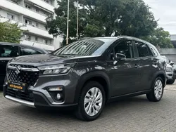 Grau Gebraucht 2022 Suzuki SX4 S-Cross SUV | 18.490 € (Fairer Preis)