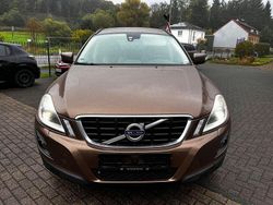 Braun Gebraucht 2009 Volvo XC60 Summum SUV | 8.900 € (Fairer Preis)