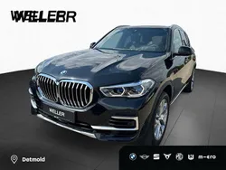 Black sapphire (schwarz) Gebraucht 2021 BMW X5 Comfort Edition SUV | 56.850 € (Guter Preis)