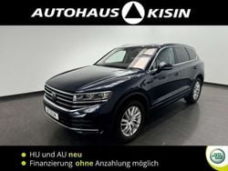 Blau Gebraucht 2024 VW Touareg Elegance SUV | 55.880 € (Guter Preis)