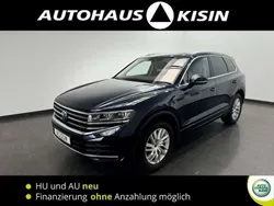 Blau Gebraucht 2024 VW Touareg Elegance SUV | 58.690 € (Fairer Preis)