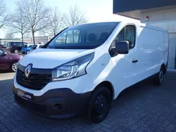 Gletscherweiss Gebraucht 2017 Renault Trafic Komfort Van | 16.990 € (Teuer)