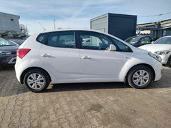 Weiß Gebraucht 2013 Hyundai ix20 Trend Kleinwagen | 6.900 € (Guter Preis)