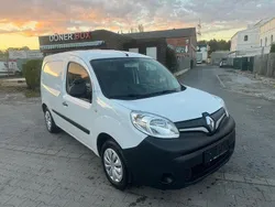 Weiß Gebraucht 2020 Renault Kangoo Van / Kleinbus | 11.990 € (Fairer Preis)