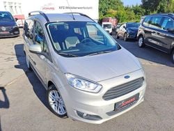 Silber Gebraucht 2014 Ford Tourneo Courier Trend Van / Kleinbus | 10.900 € (Fairer Preis)