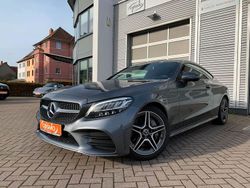 Grau Gebraucht 2019 Mercedes C300 AMG line Coupé | 29.940 € (Fairer Preis)