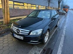 Schwarz Gebraucht 2010 Mercedes C350 Avantgarde Limousine | 5.999 € (Superpreis)
