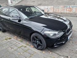 Schwarz Gebraucht 2012 BMW 116 Sport Line Kleinwagen | 5.300 € (Guter Preis)