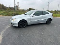 Silber Gebraucht 2005 Mercedes C200 Coupé | 2.100 € (Fairer Preis)