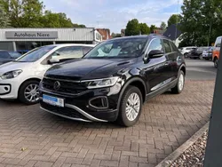 Schwarz Gebraucht 2022 VW T-Roc Life SUV | 26.490 € (Guter Preis)