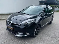 Schwarz Gebraucht 2015 Renault Scénic III Bose Edition Van / Kleinbus | 8.500 € (Teuer)