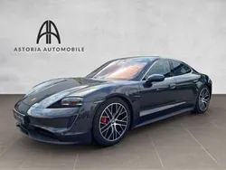 Schwarz Gebraucht 2021 Porsche Taycan 4S Limousine | 64.990 € (Fairer Preis)
