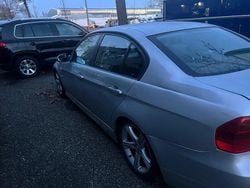 Silber Gebraucht 2006 BMW 318 Limousine | 2.300 € (Superpreis)