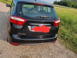 Schwarz Gebraucht 2011 Ford C-MAX Trend Van / Kleinbus | 5.500 € (Etwas zu teuer)