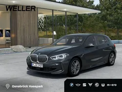 Grau Gebraucht 2021 BMW 120 M Sport Kleinwagen | 26.790 € (Guter Preis)
