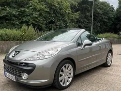 Silber Gebraucht 2009 Peugeot 207 CC Cabrio | 3.800 € (Fairer Preis)