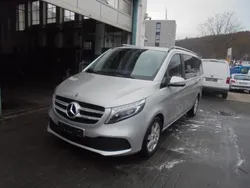 Silber Gebraucht 2019 Mercedes V250 Van / Kleinbus | 34.990 € (Superpreis)
