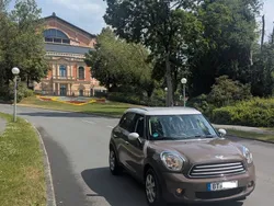 Braun Gebraucht 2011 Mini Cooper Countryman SUV | 6.500 € (Guter Preis)